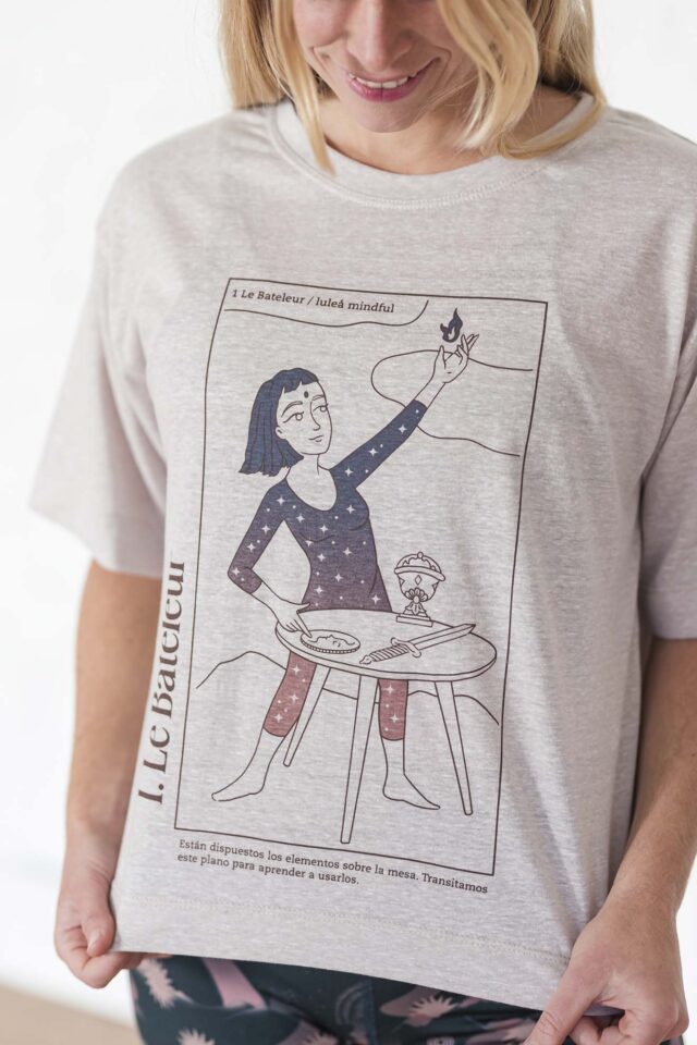 Polera Nube La Maga
